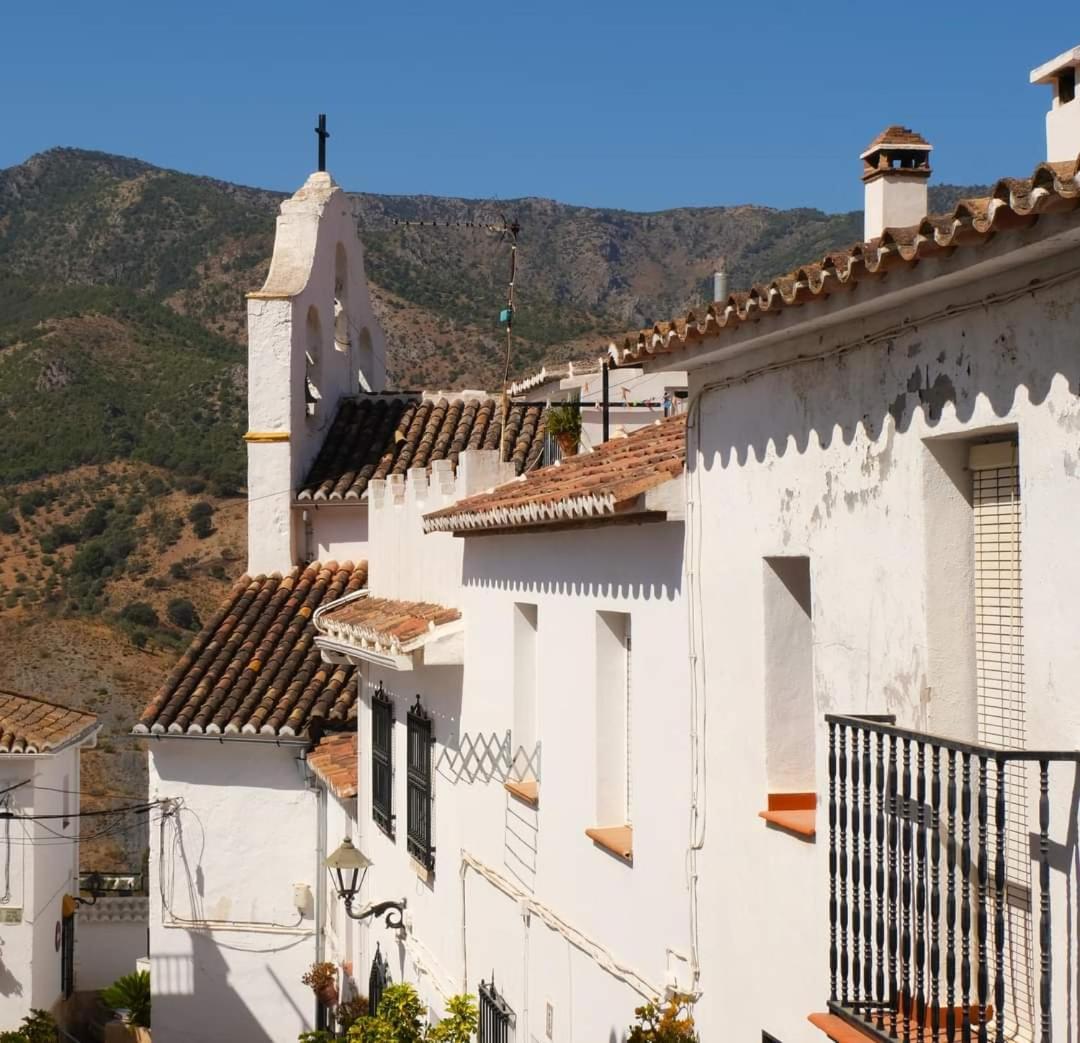 Caminito Rey & Banderas Spa Relax Carratraca エクステリア 写真