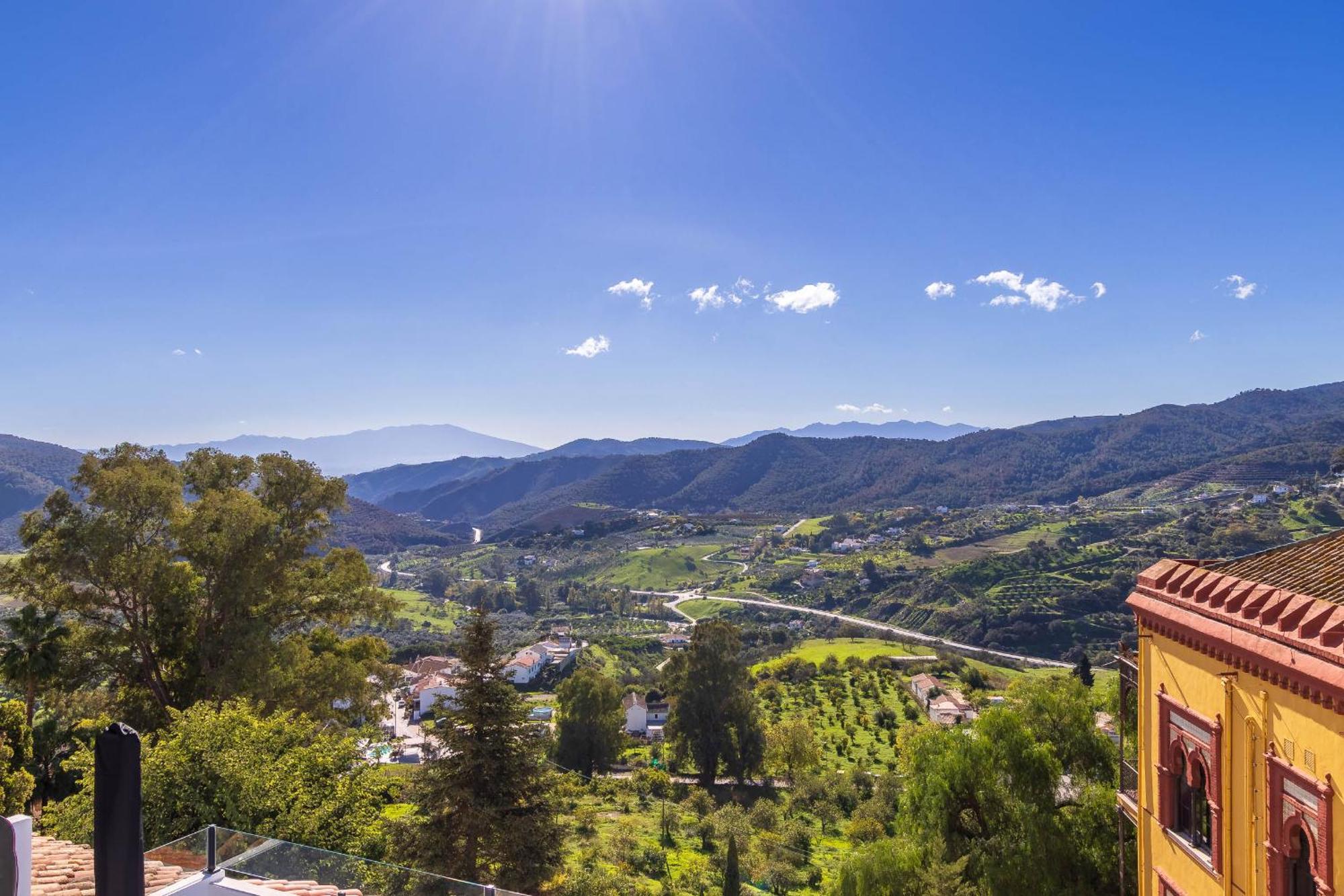 Caminito Rey & Banderas Spa Relax Carratraca エクステリア 写真